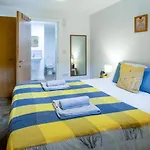 Luton Modern Serviced Accommodation For Contractors, Relocators, Professionals, Tourists And Students - Akugi Homes